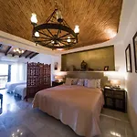 Charming Villa In Hotel Zone